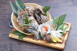 牡蠣焼き海鮮プレート.jpg